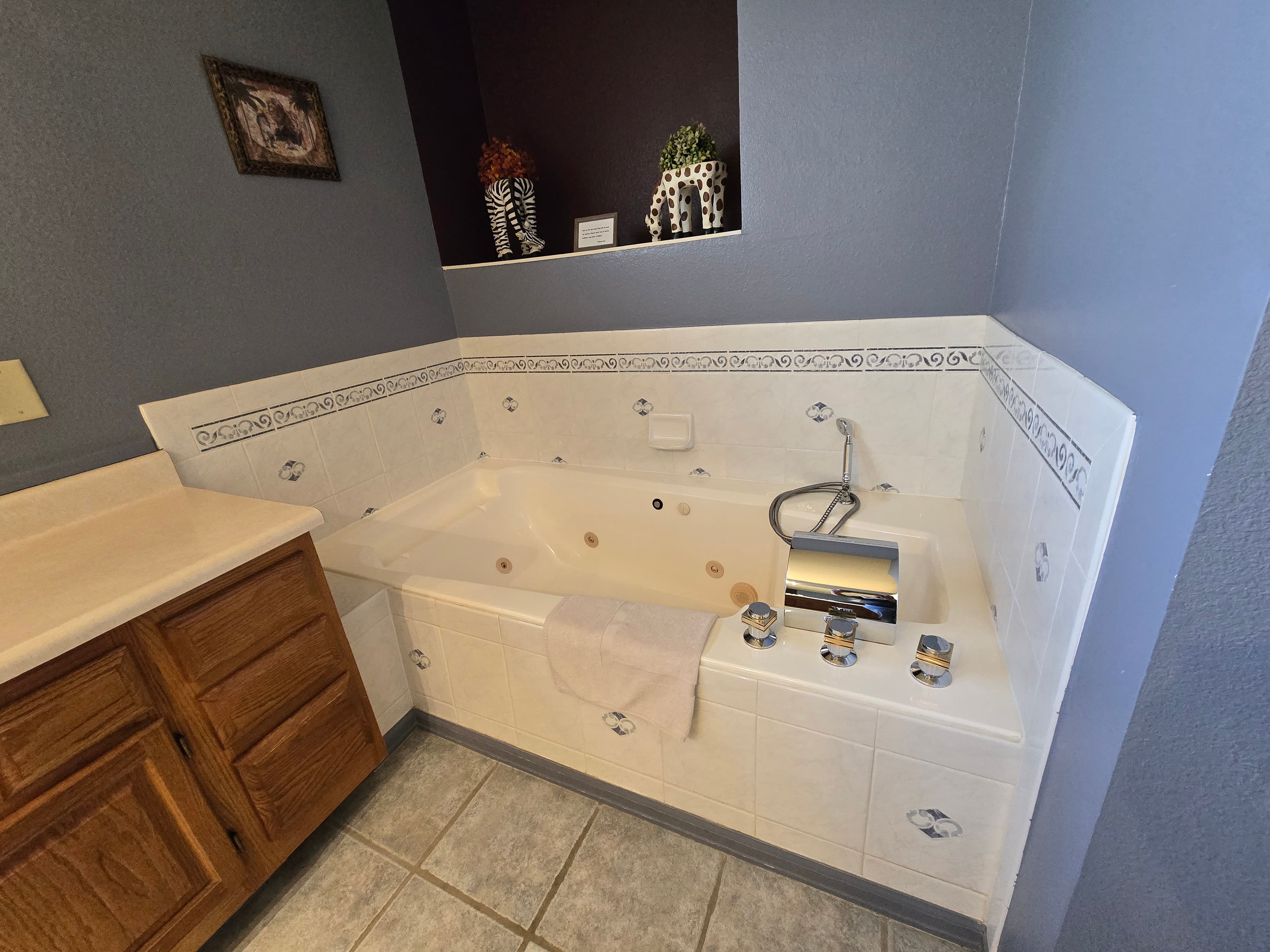 Mt. Princeton Room Jacuzzi Tub
