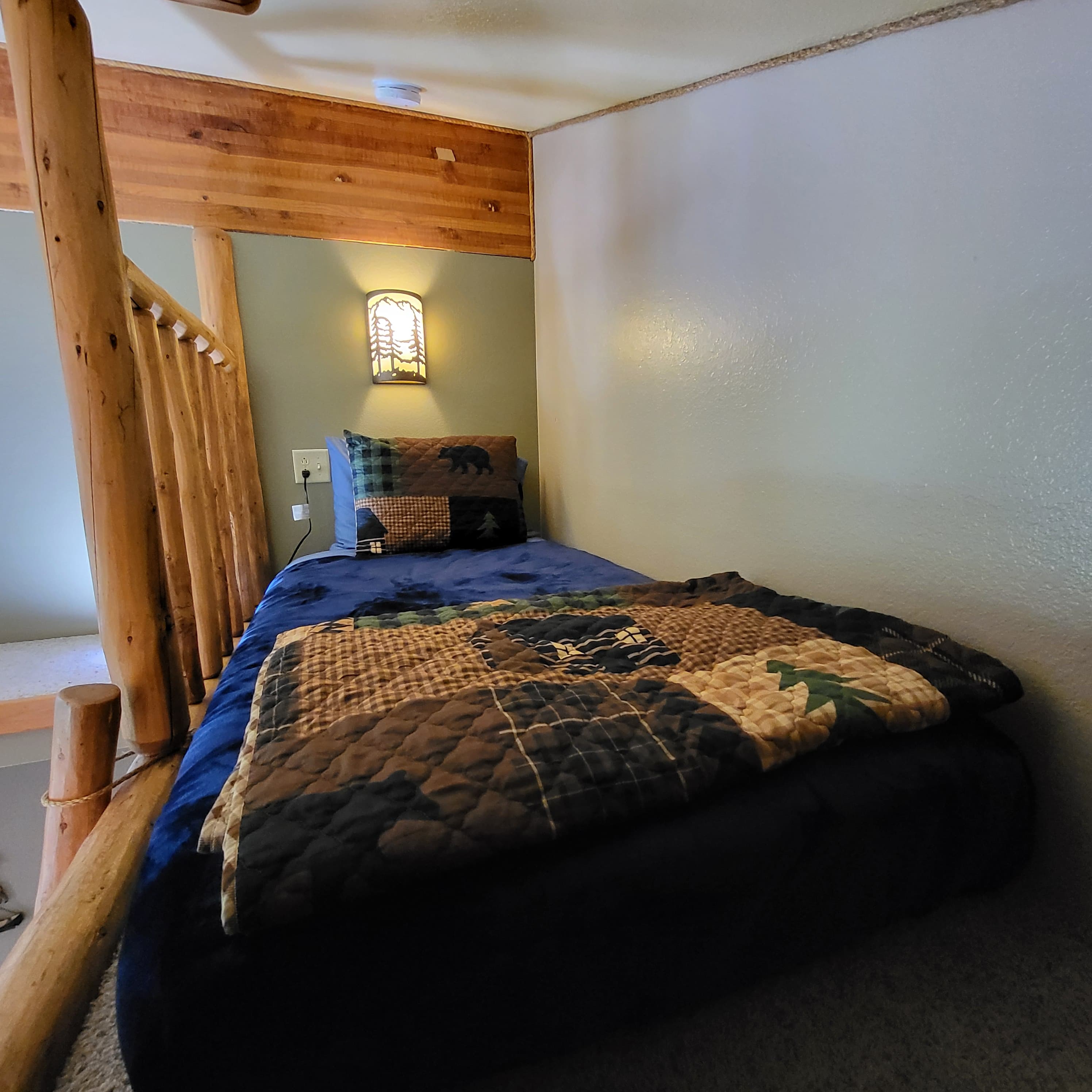 Mt. Columbia Room Twin Bed up the laddered loft